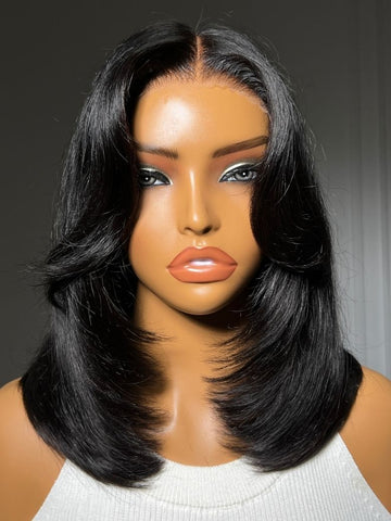 Klaiyi 7x5 No-Slip Glueless Lace Wig 90s Blowout Layered Bob with Curtain Bangs & Face-Framing Layers Human Hair Wig