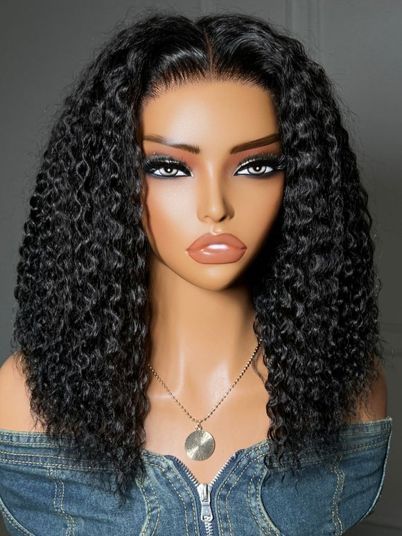 Perruque frontale en dentelle Klaiyi 13x4 Pre-Everything Crimp Deep Curl, volume élevé, ondulations profondes et souples, cordon de serrage invisible 