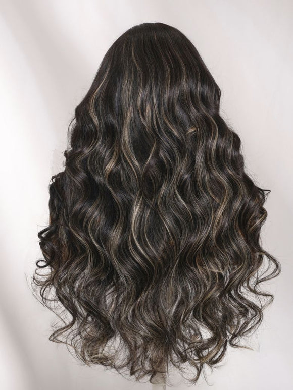 Perruque Klaiyi Ombre Brown Balayage Highlight Body Wave 7x5 Bye Bye Knots, précolorée, sans colle, en cheveux humains et dentelle. 